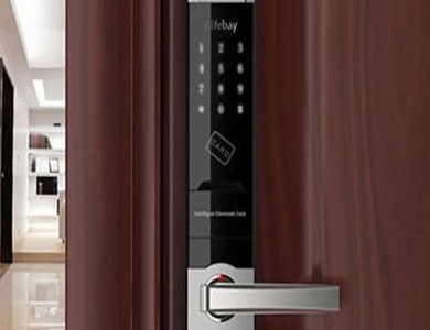 石棉24小时上门开锁公司